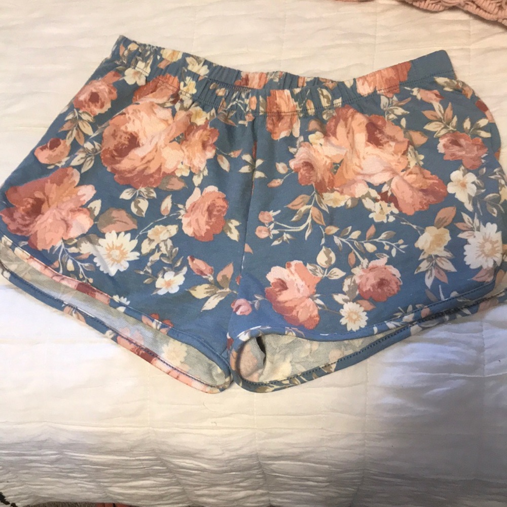 Flower shorts